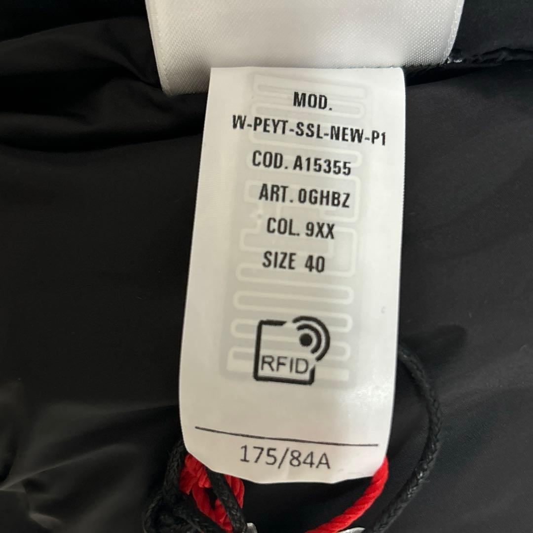 極美品　DIESEL ブラック ダウンベスト フード付き　40 2024年モデル