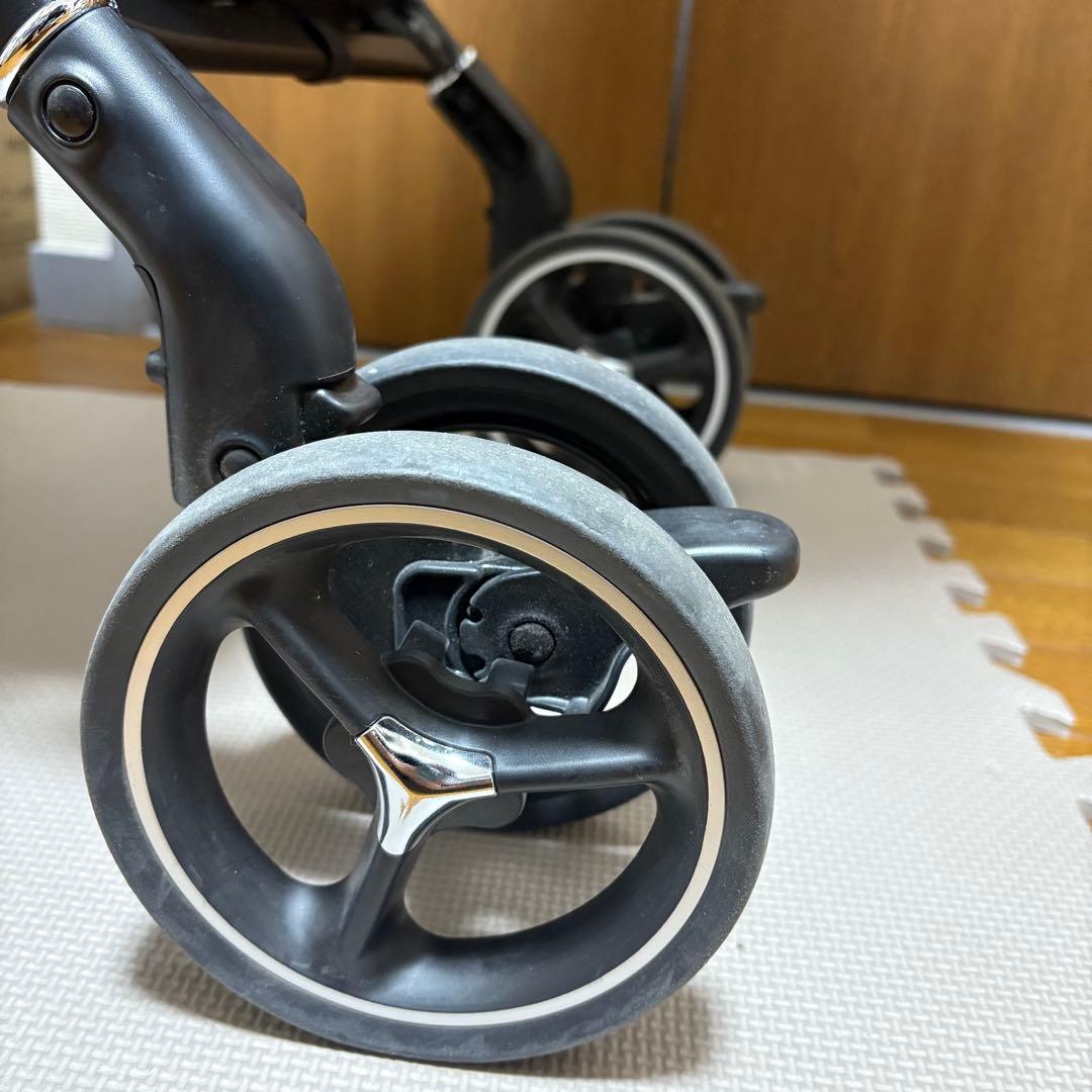 ApricaラクーナクッションAD ベビーカー　AB型両対面　限定モデル