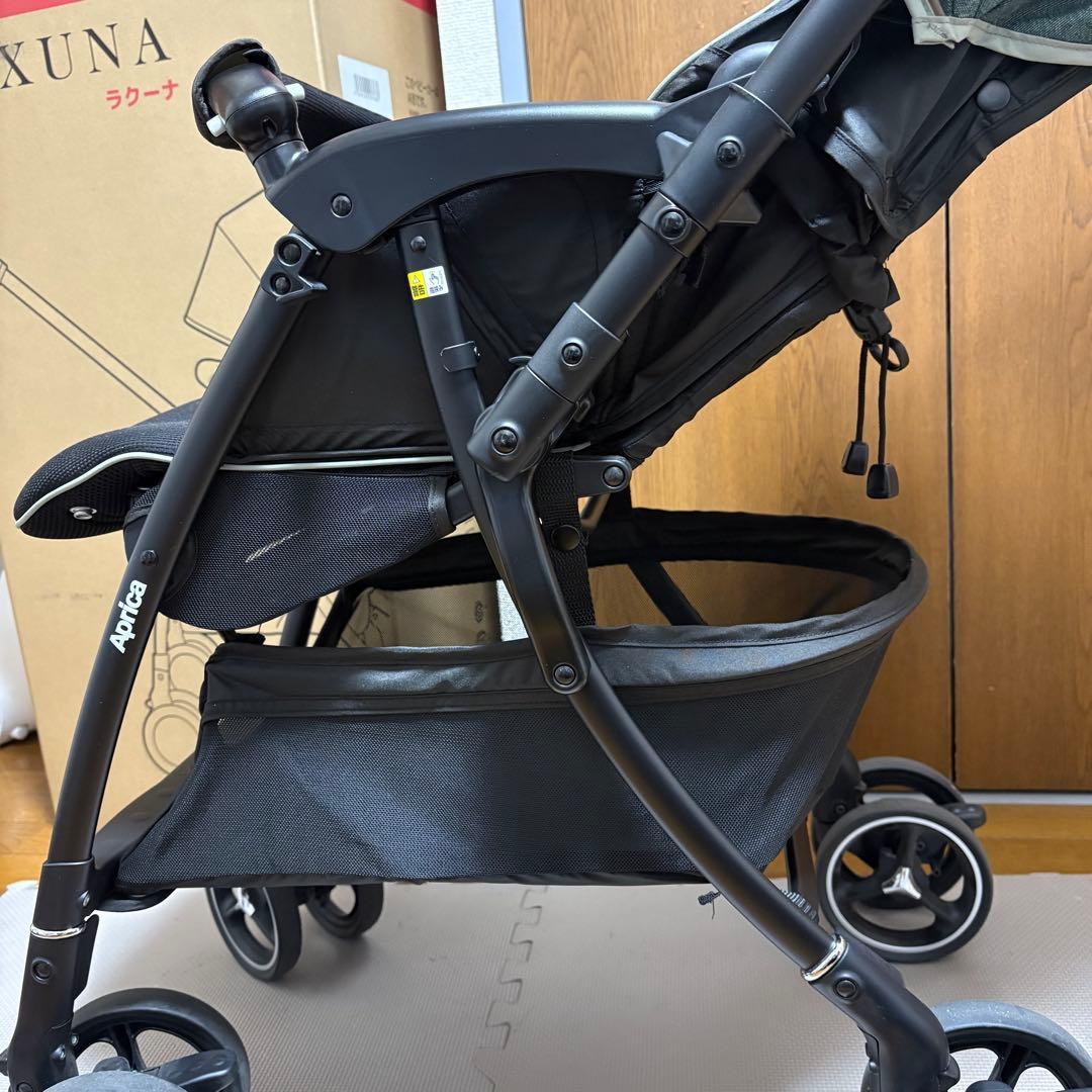 ApricaラクーナクッションAD ベビーカー　AB型両対面　限定モデル