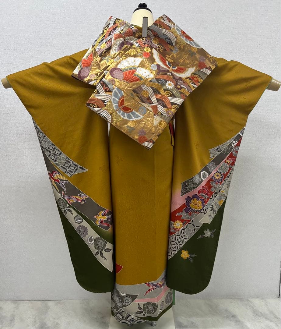 振り袖　フルセット　別誂長襦袢　美品　紅型　辛子色　成人式　結婚式　762