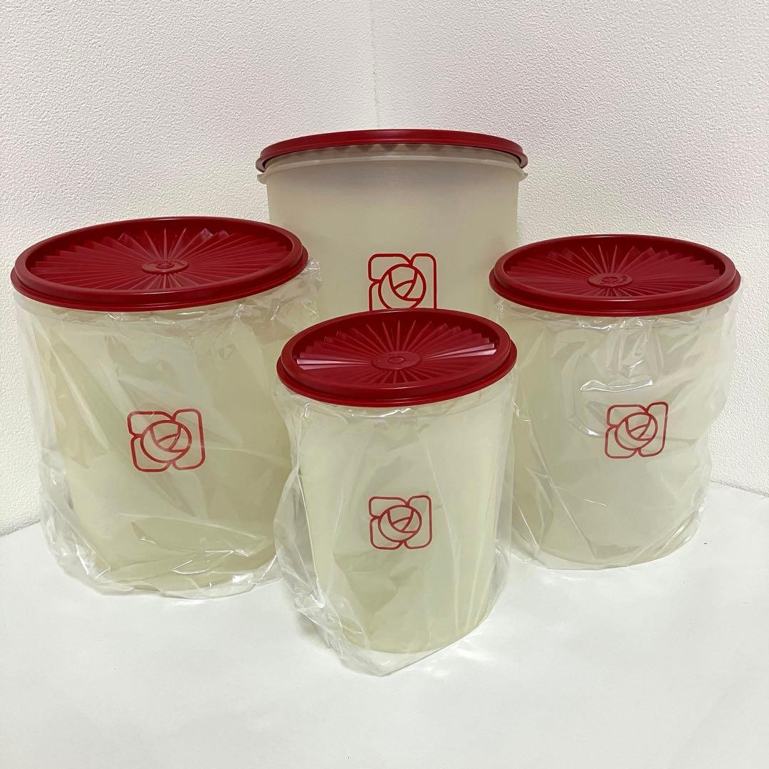 【新品未使用】タッパーウェア 食品保存容器 マキシデコレーター 4個セット