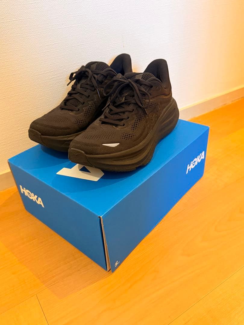 靴 HOKAONEONE BONDAI9
