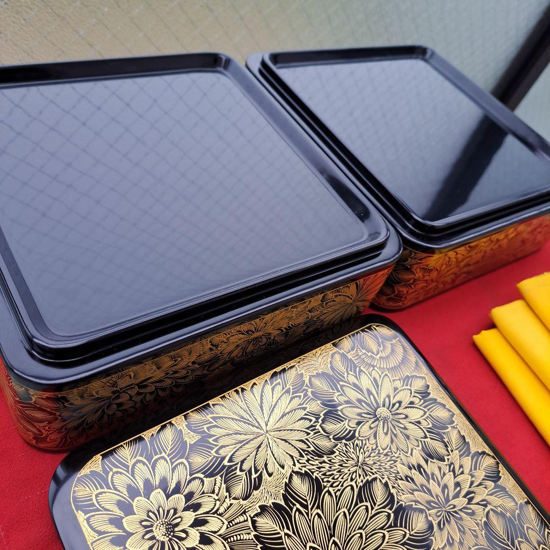 専用まとめ品 【輪島塗　7寸\"2段重箱】布着本堅地　 菊彫り詰め沈金　長期保管品