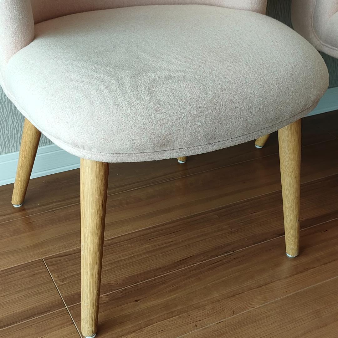 シャルロット・ビルトゲン　デザイナーズチェア　2脚セット　1脚定価7万