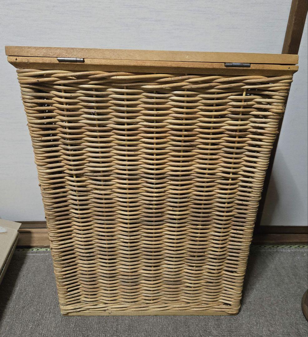 アニー＆ボビー 蓋付きウィッカーボックス