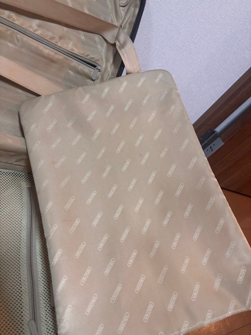 RIMOWA 機内持ち込み　サルサデラックス　2輪