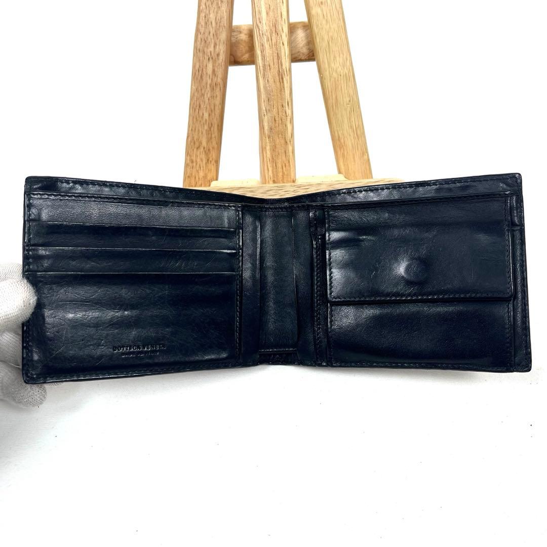 ボッテガヴェネタ　二つ折り財布　イントレチャート　コンパクト　スクエア　本革