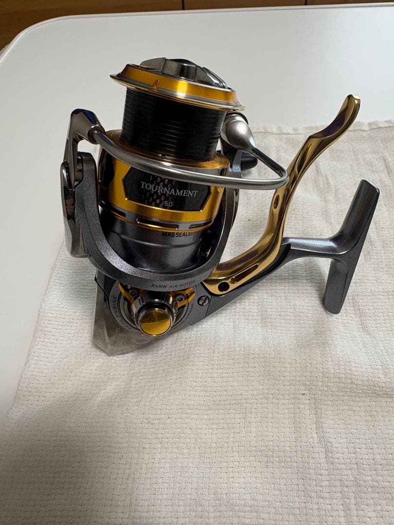 ダイワ トーナメント ISO 3000SH-LBD