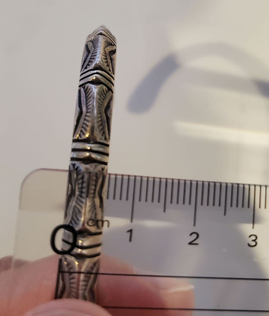 ナバホ Kevin Ramone Navajo インディアンジュエリー バングル