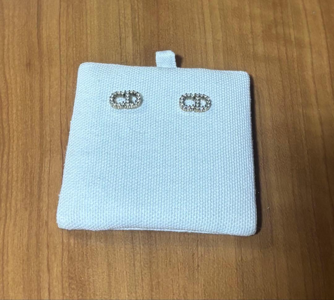 Dior Clair D Lune ピアス　ゴールド