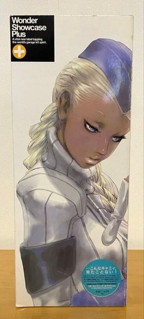 キャミィ ストリートファイターZERO3 オーセンティックホワイト