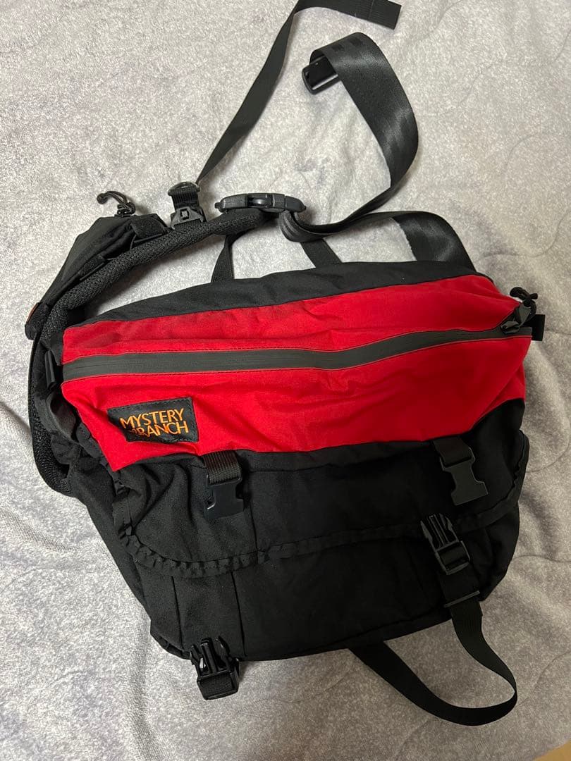 廃盤品 美品 MYSTERY RUNCH インベーダー 希少