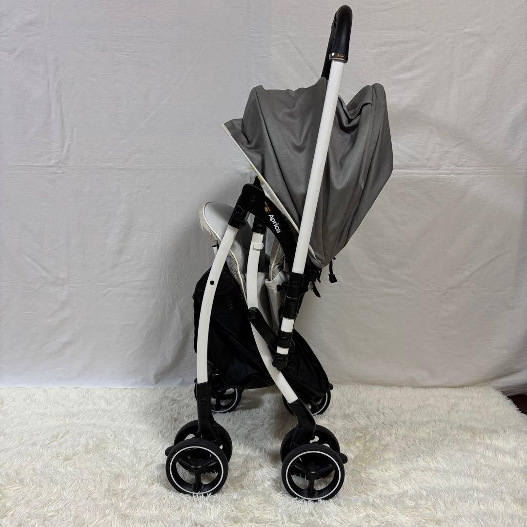 【極美品】Aprica アップリカ ラクーナ ソファークッション ベビーカー