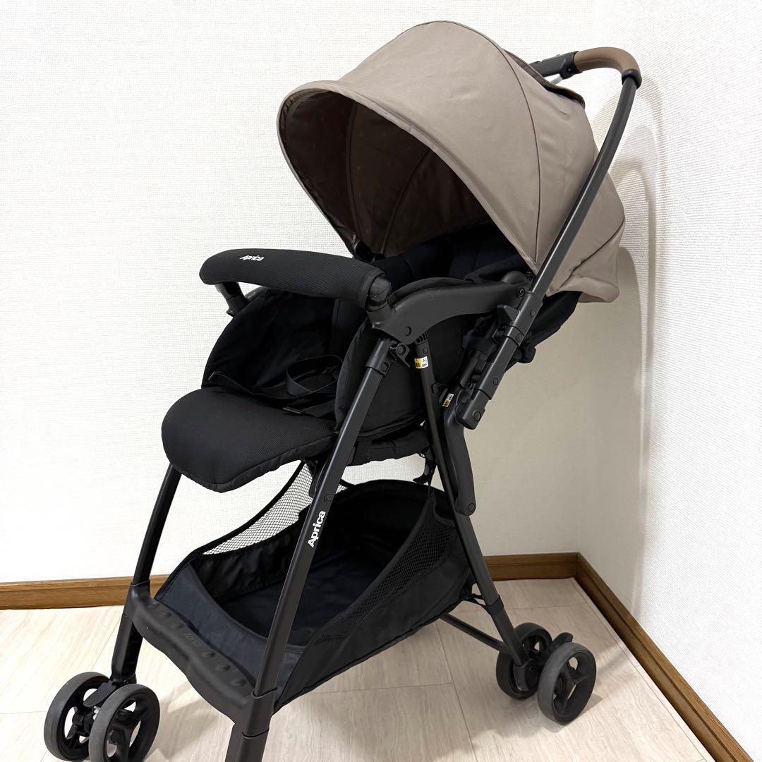 【美品】Aprica2024年モデル カルーンエアーメッシュ　両対面　軽量