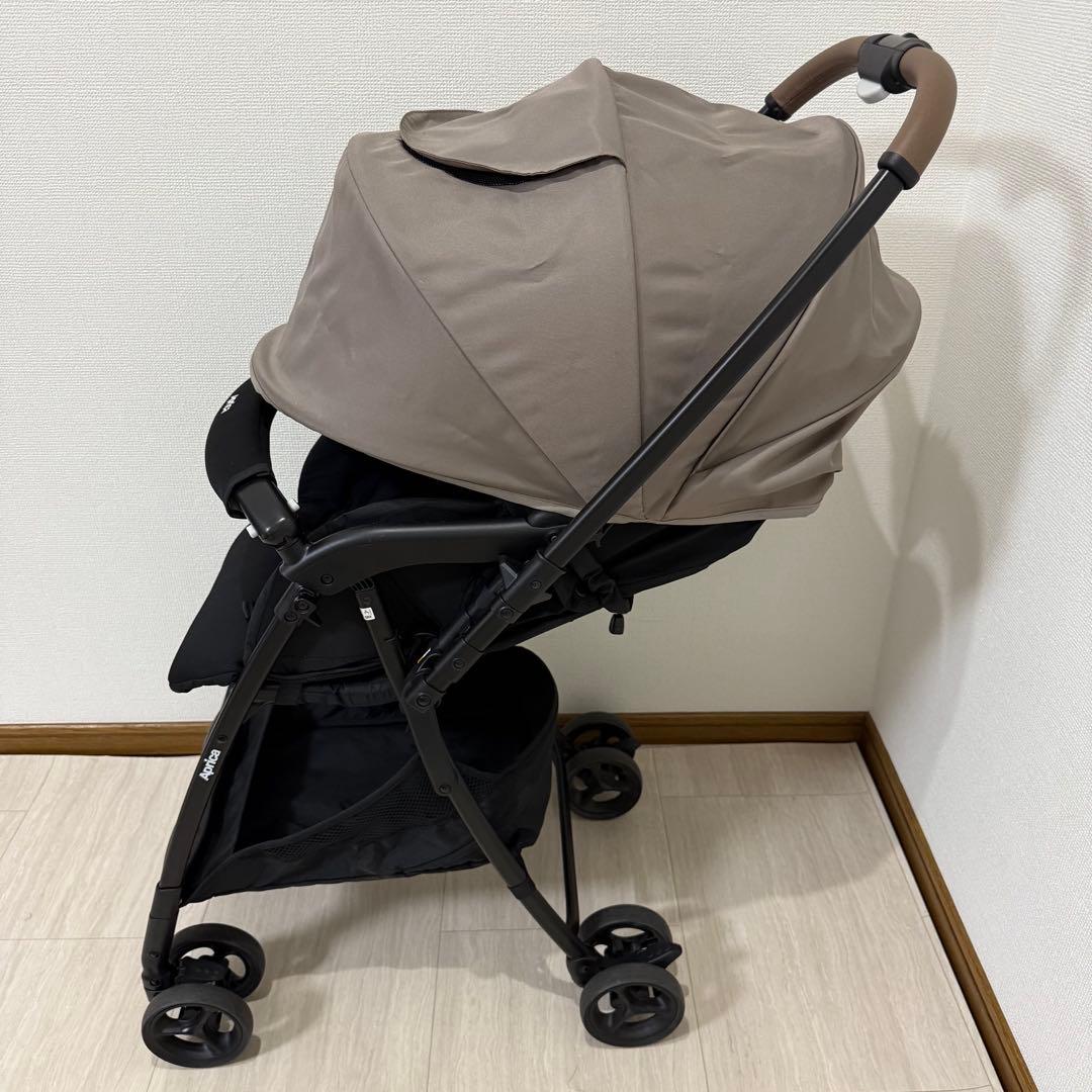 【美品】Aprica2024年モデル カルーンエアーメッシュ　両対面　軽量