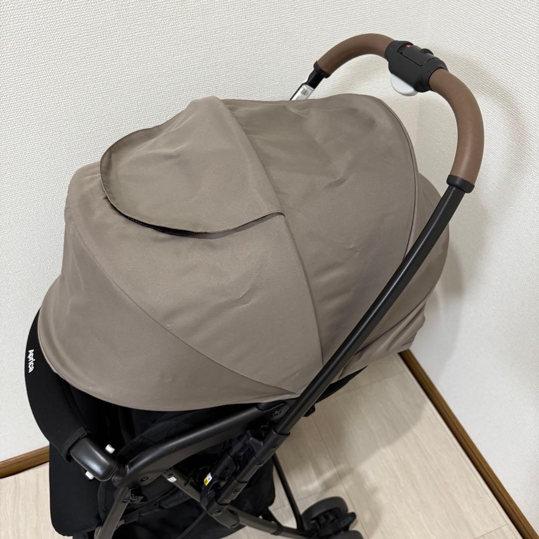 【美品】Aprica2024年モデル カルーンエアーメッシュ　両対面　軽量