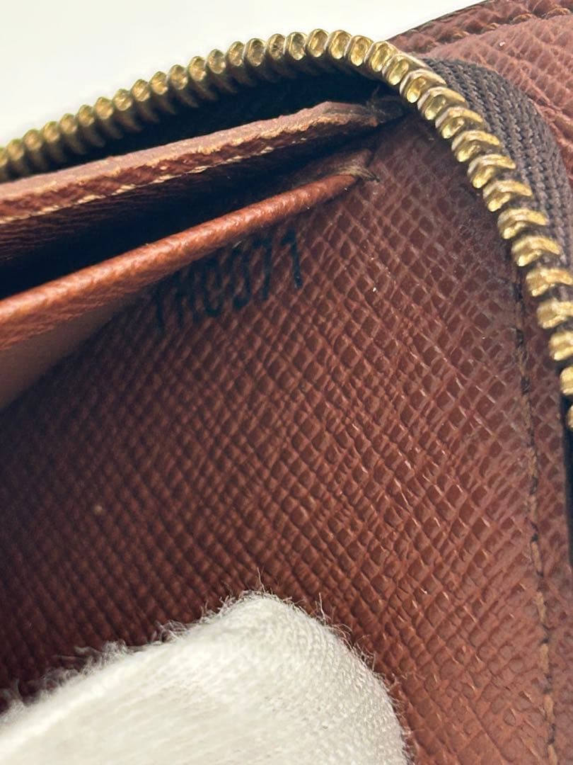 [美品]Louis Vuitton モノグラム 長財布　シリアルナンバー有