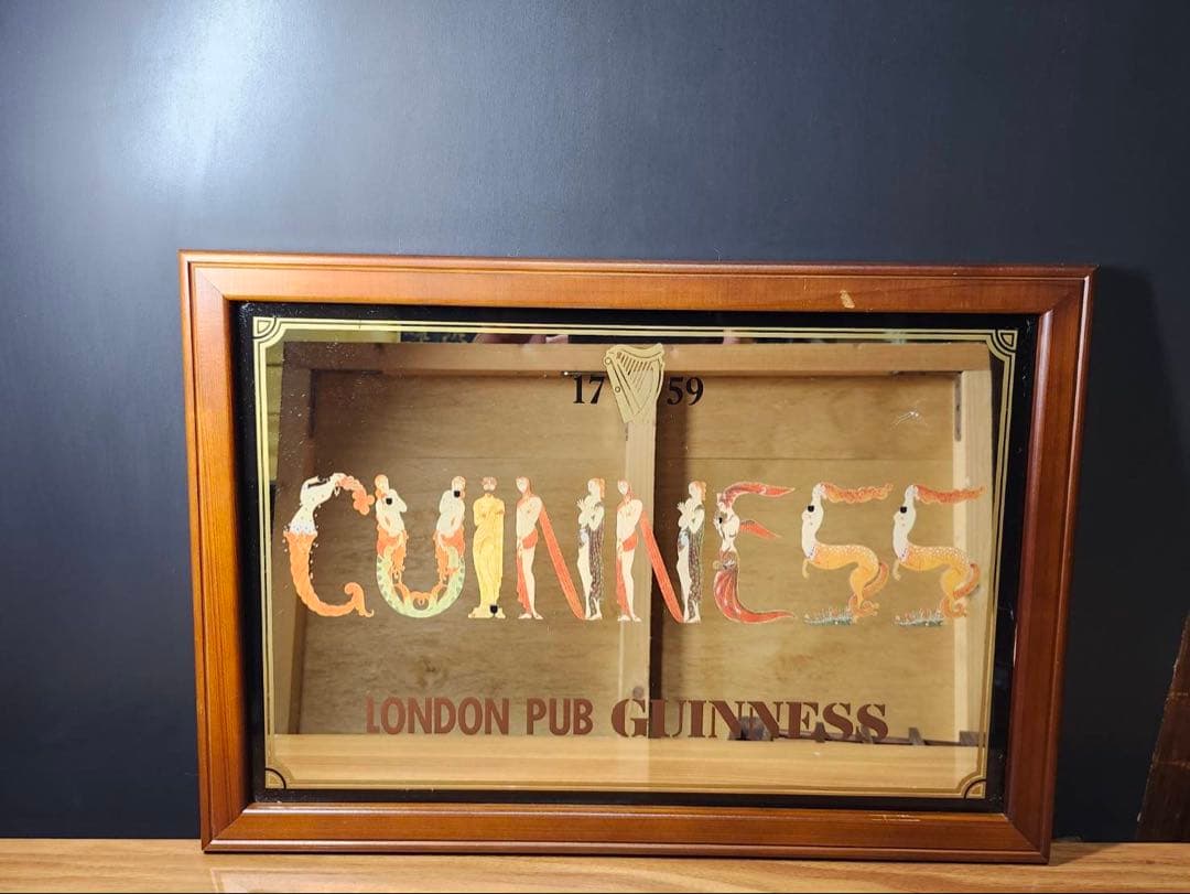 GUINNESS 壁掛けミラー　パブミラー　インテリア　アンティーク
