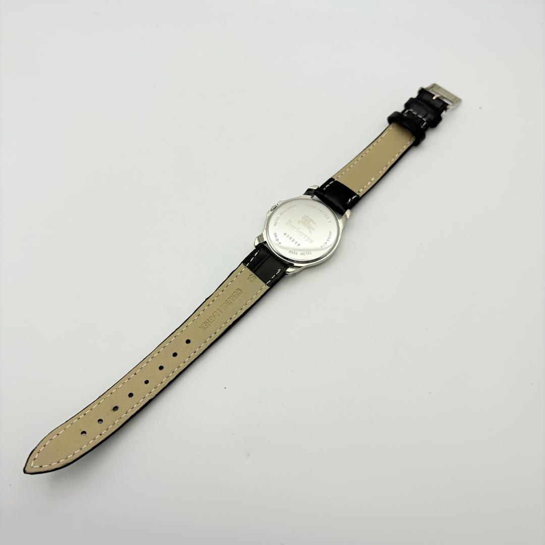 美品 バーバリー 稼働 時計 シャドーホース ゴールド ホースロゴ ユニセックス