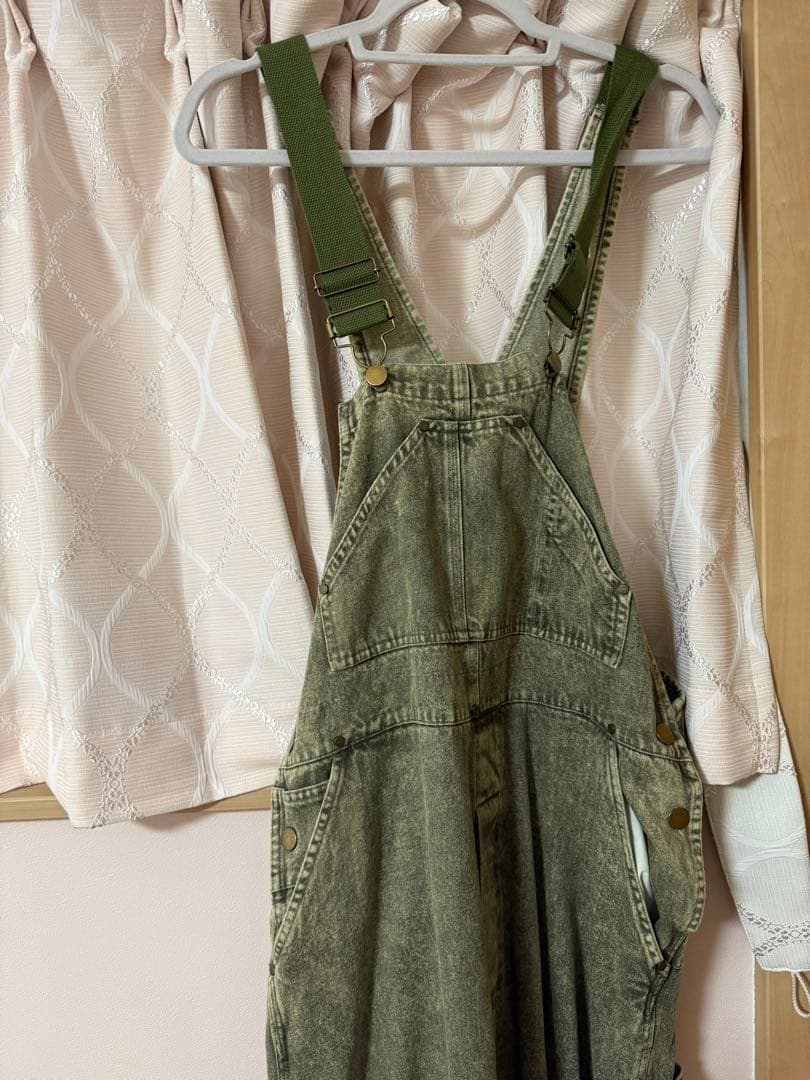 オリーブグリーン サロペット eLur