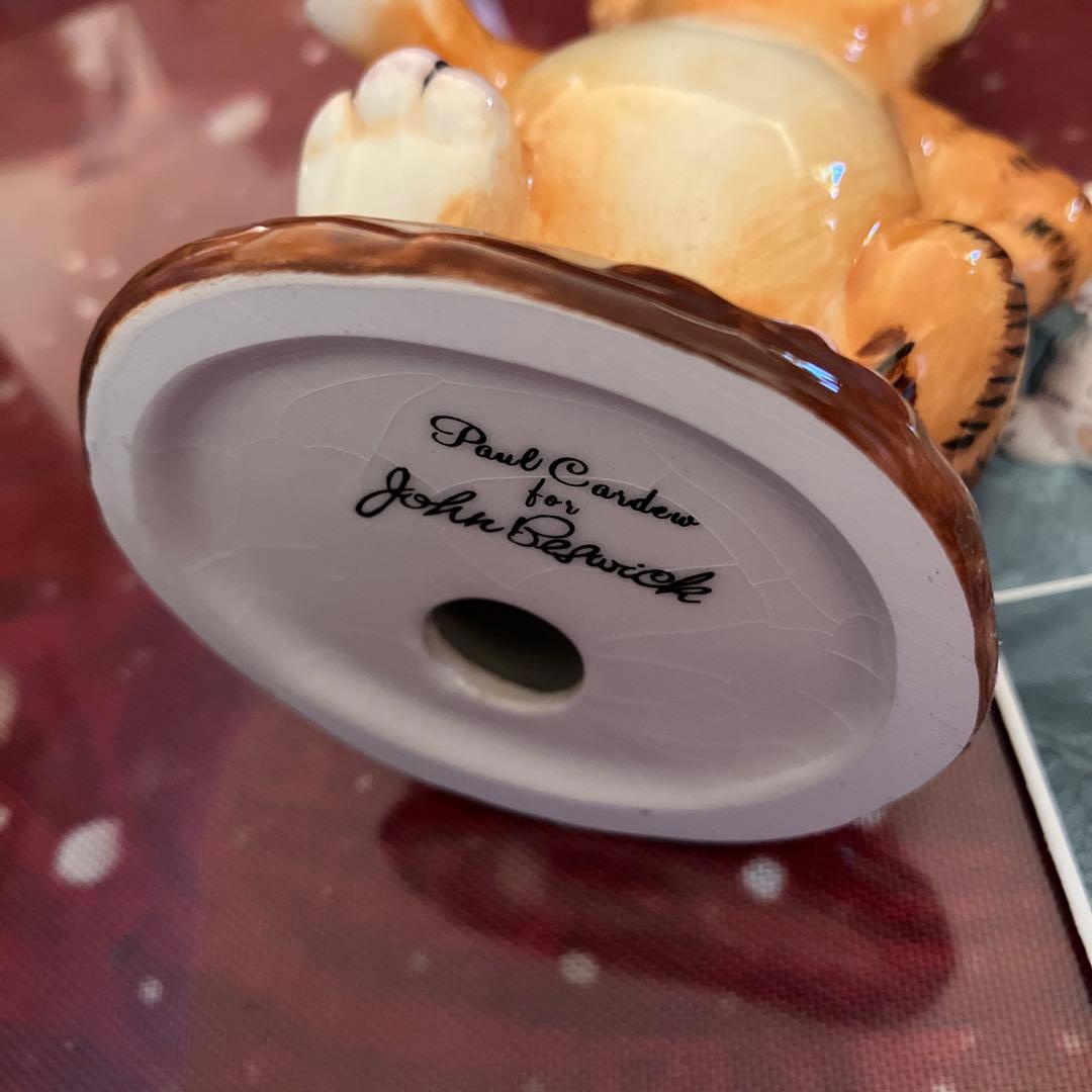 イギリス　陶器　不思議の国のアリス　チェシャ猫　Cardew　Beswick