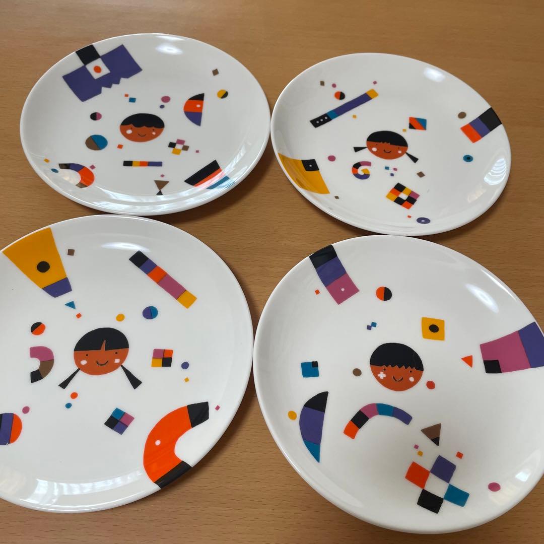 【未使用】 五味太郎 絵皿 4枚セット 五味太郎のパーティウェア スタンド付
