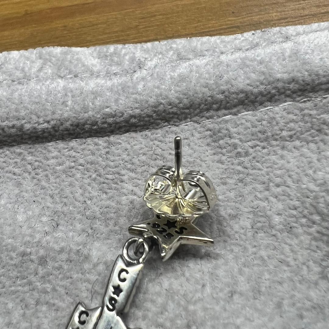 アクセサリー CODY Triple Arrow Star Earring Curved