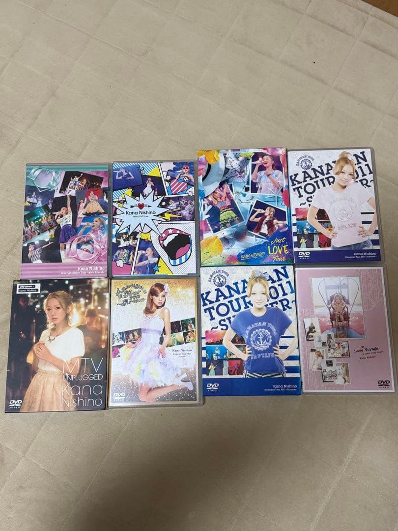 s*p様 西野カナ LIVEDVD等8枚セット