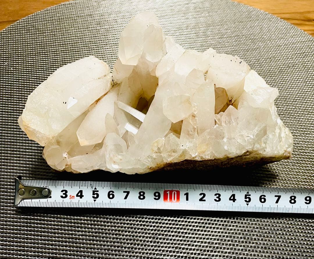 【超希少原石】1kg超 レムリアンシードクォーツ（台座付き）
