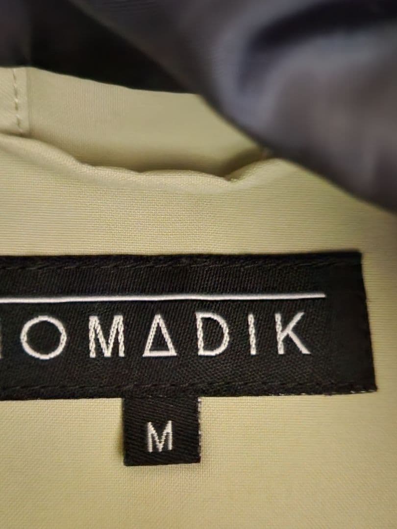 NOMADIK　777ウェア　Mサイズ　美品　格安