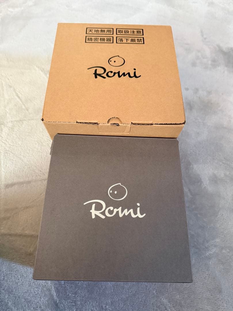 会話AIロボット 「Romi（ロミィ） Lacatanモデル」ナチュラルホワイト