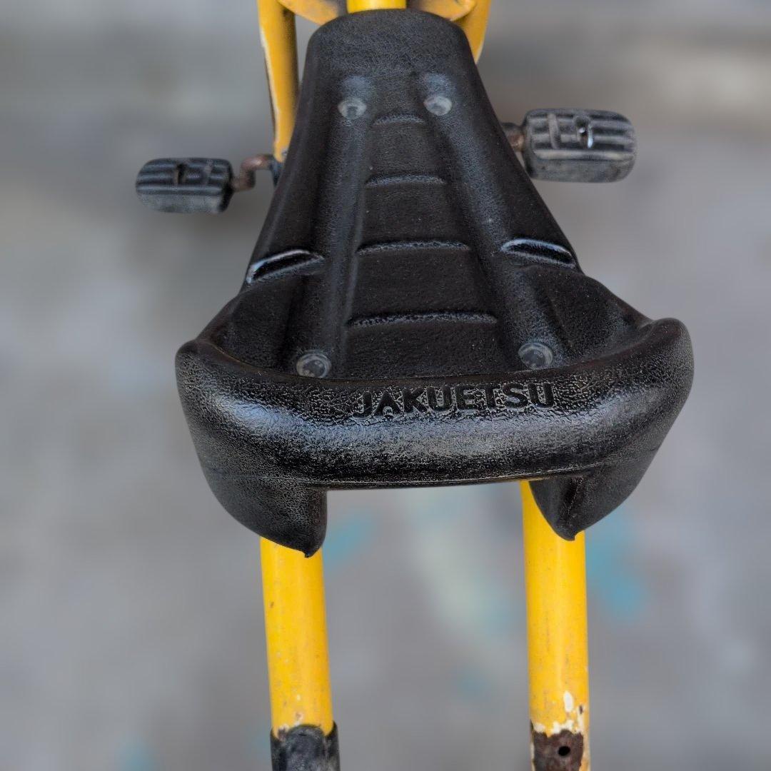 イエロー 三輪車 　ジャクエツ　ヴィンテージ　レトロ