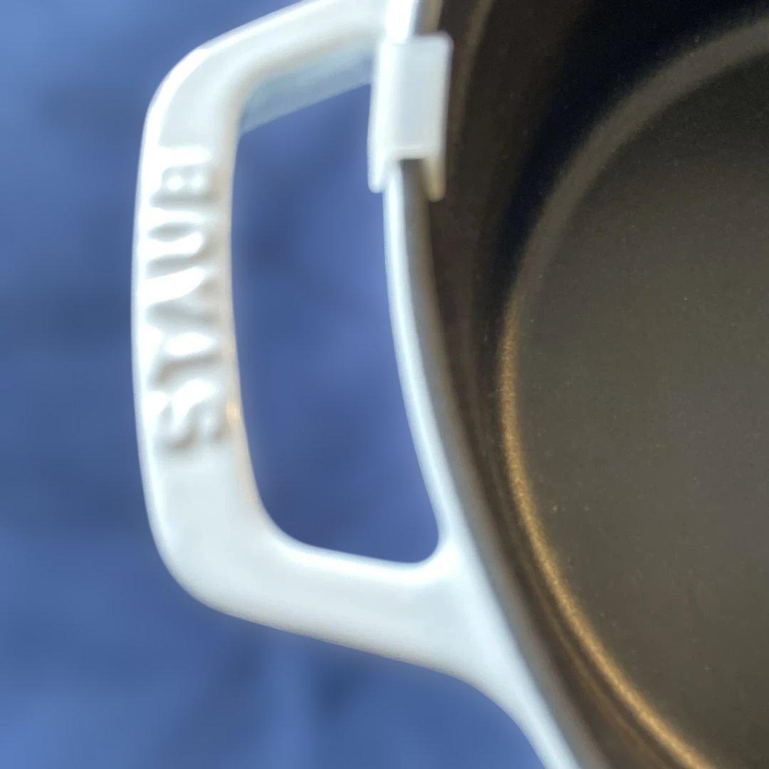 ストウブ　staub ホワイト　26cm ココットラウンド　レア　販売終了