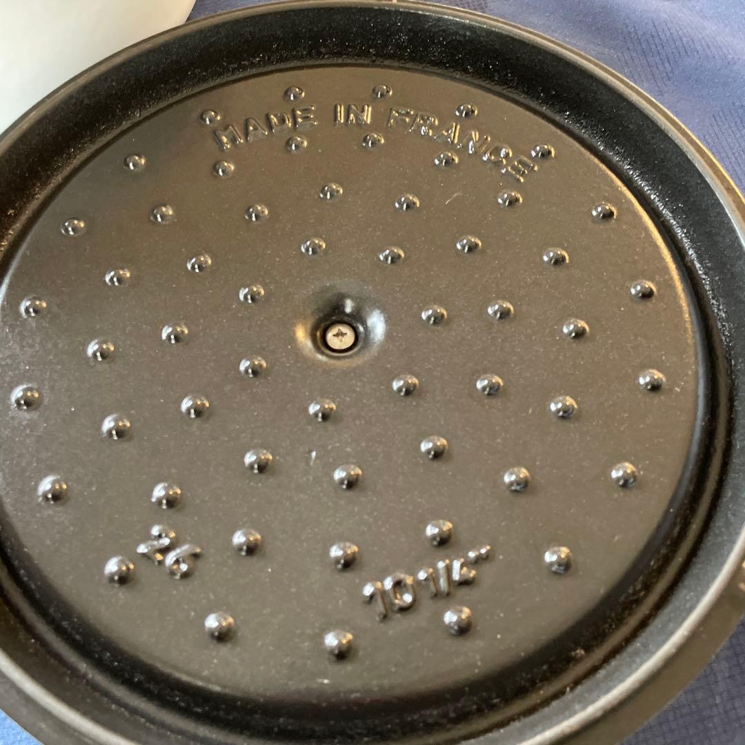 ストウブ　staub ホワイト　26cm ココットラウンド　レア　販売終了