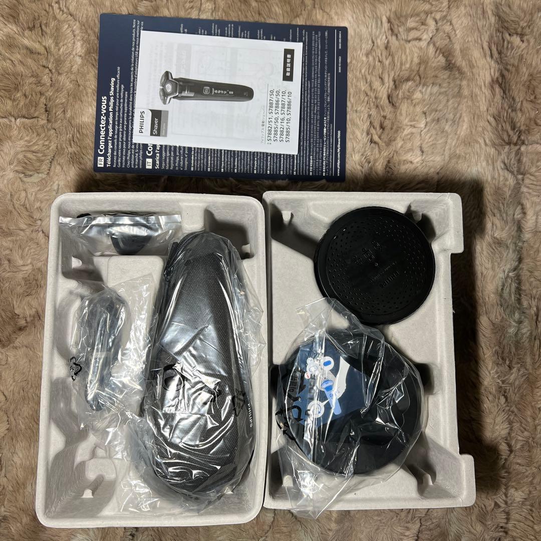 フィリップス 電動シェーバー 7000シリーズ 洗浄機付きモデルS7882/51