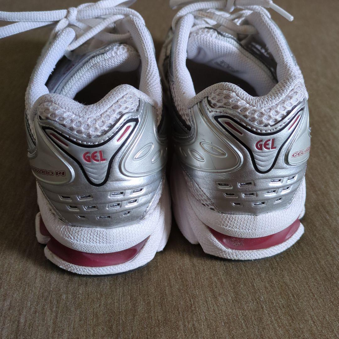 Asics Gel-Kayano 14 サイズ8 26cm