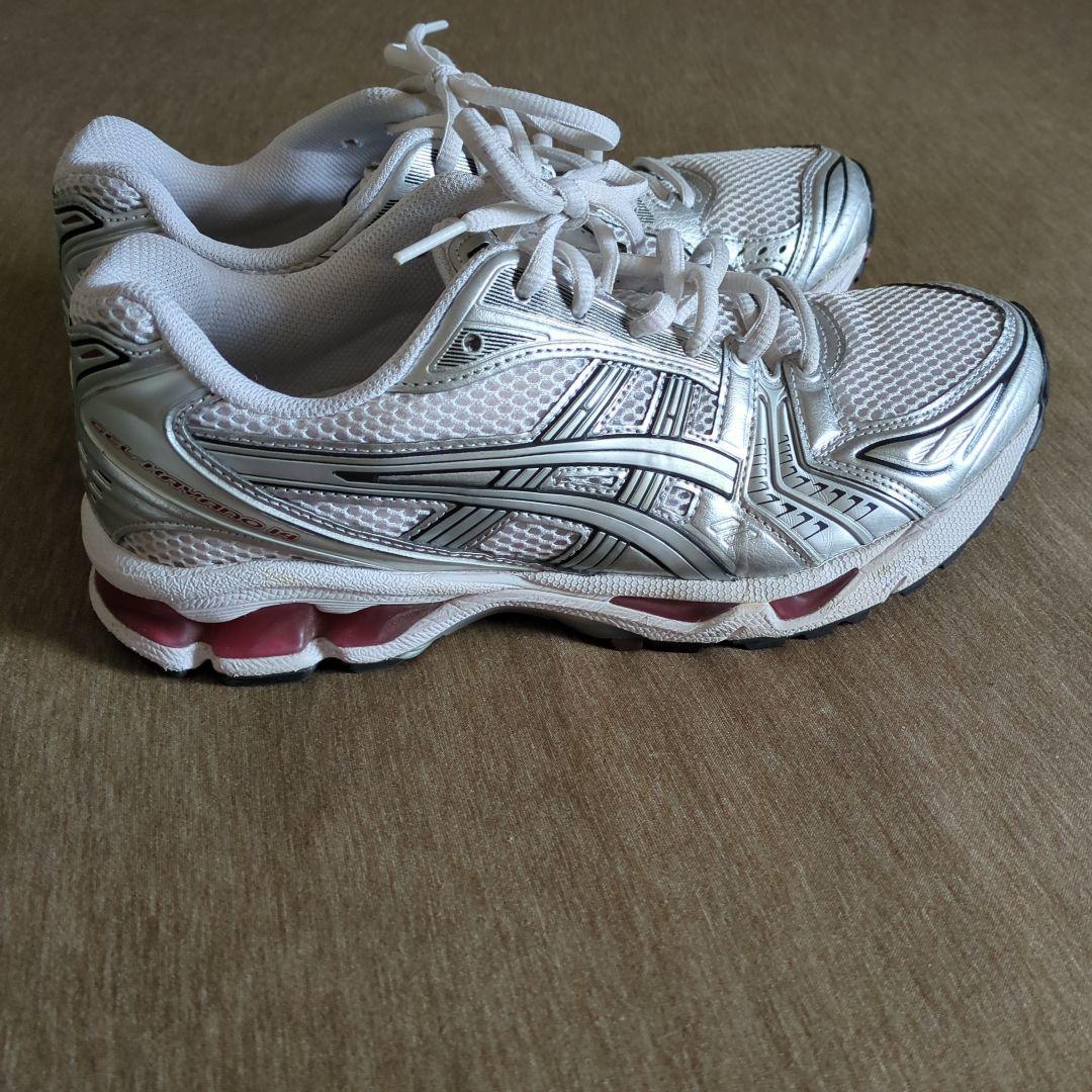 Asics Gel-Kayano 14 サイズ8 26cm