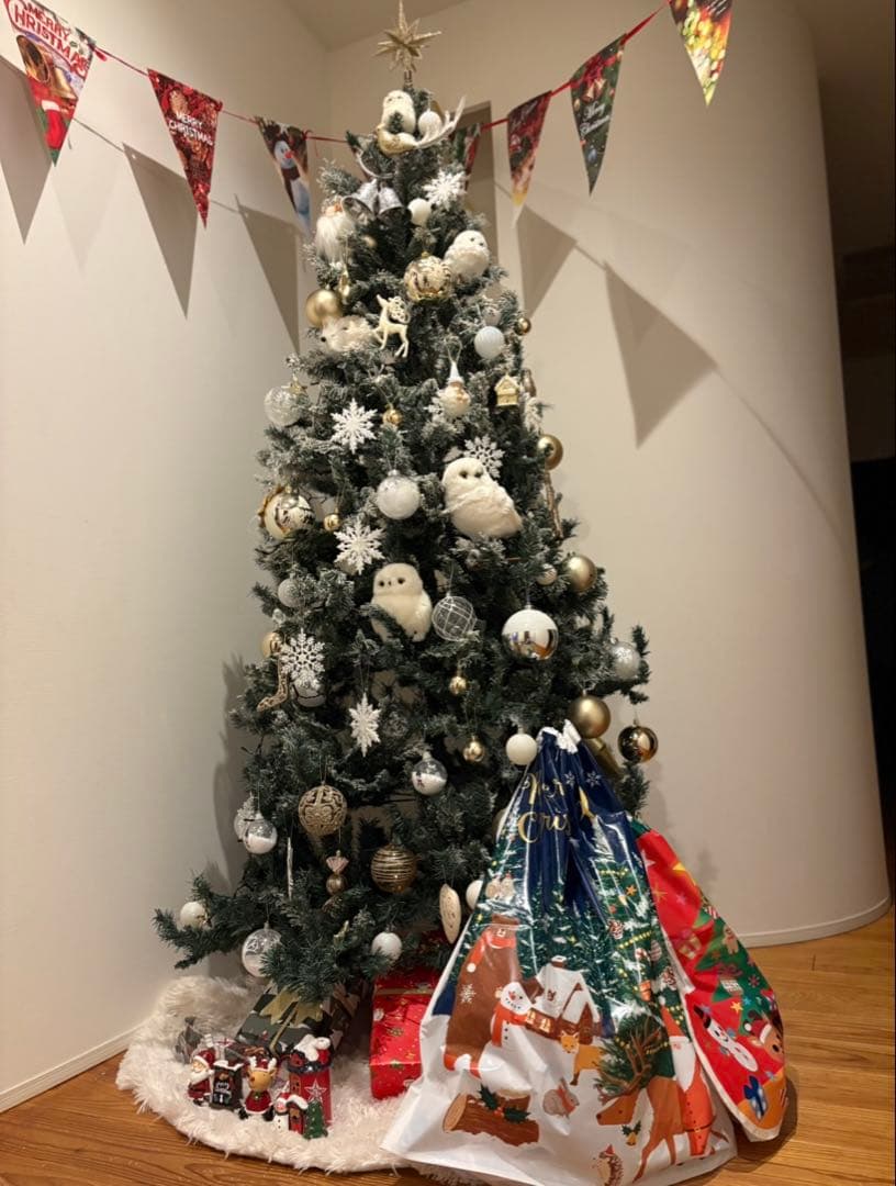 クリスマスツリー210cm ツリーのみです。ヌードツリースノー