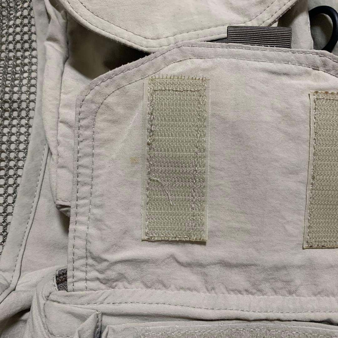 【希少】SIMMS カナダ製　ベスト　SAURISワッペン付き