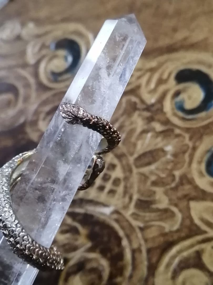 水晶　クリスタル　八角ポイント　登り龍　置物　縁起物