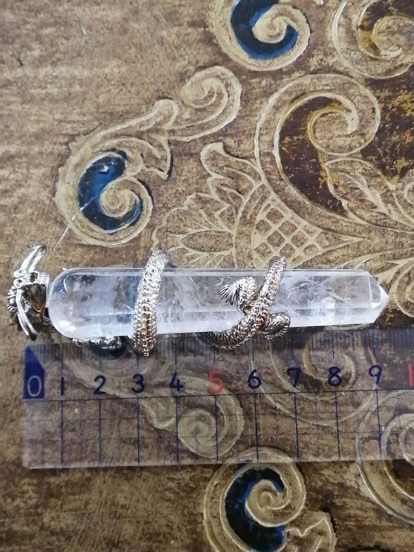 水晶　クリスタル　八角ポイント　登り龍　置物　縁起物