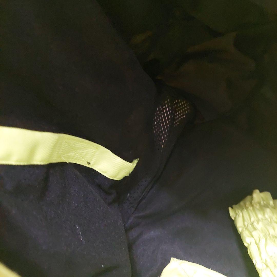 TECH NINE スノーボードウェア　鳶 蛍光イエロー　上下セット