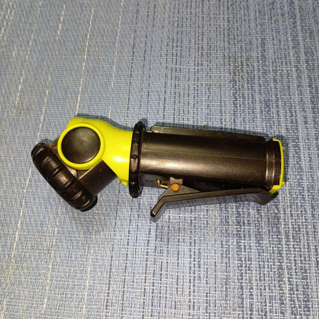 コンパクトハンディライト 黒と黄カラー