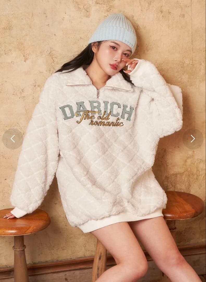 DARICHロゴボアハーフジップトップス