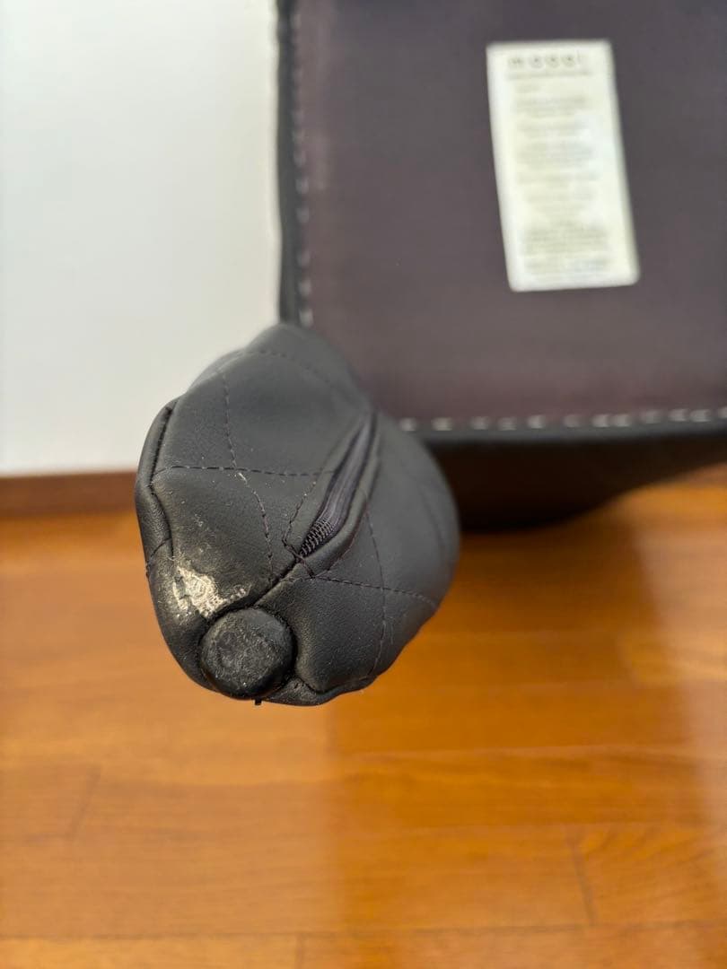 moooi モーイ　SFCH-MONSTER 刺繍あり モンスターチェア／2