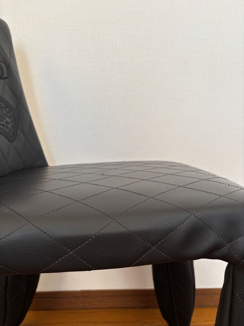 moooi モーイ　SFCH-MONSTER 刺繍あり モンスターチェア／2