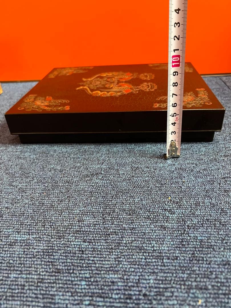 1443 木箱 道具箱  漆塗り 盛漆絵 正倉院鳳凰図 花喰鳥 極楽鳥花 花柄