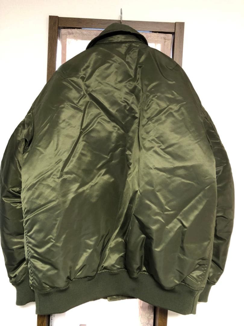 UNIQLO +J ダウンオーバーサイズリブブルゾン L ダウン90% カーキ