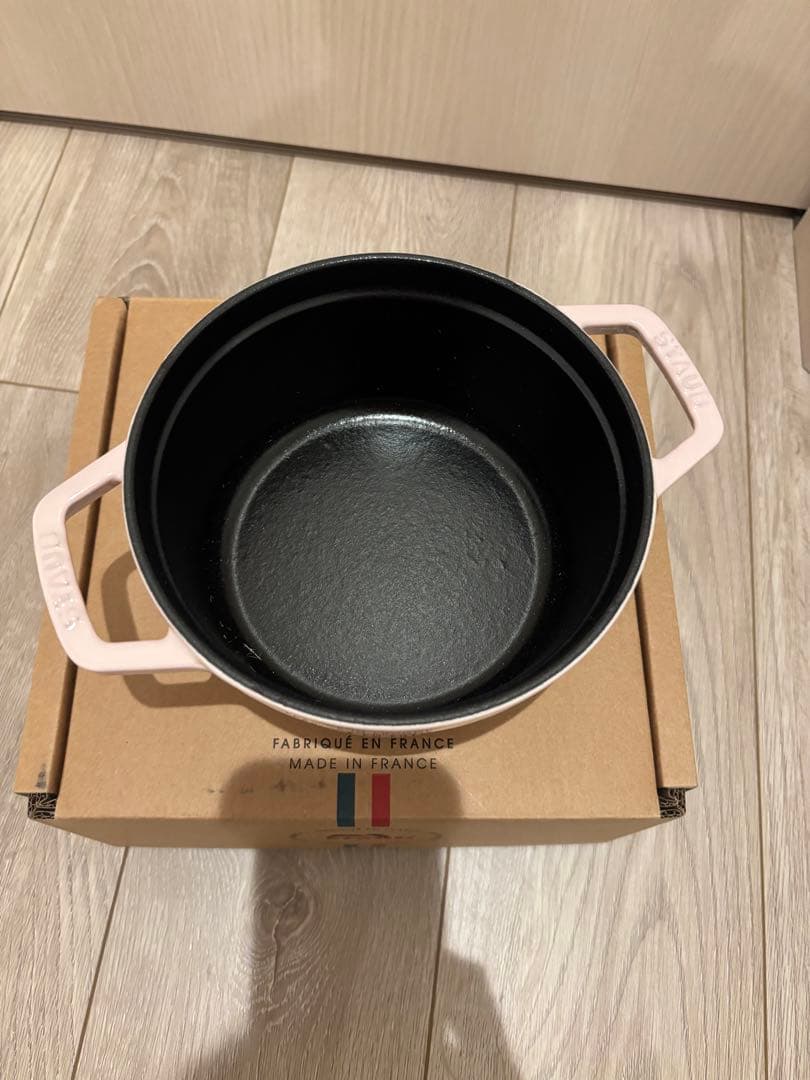 STAUB ラウンドココット ソルベローズ