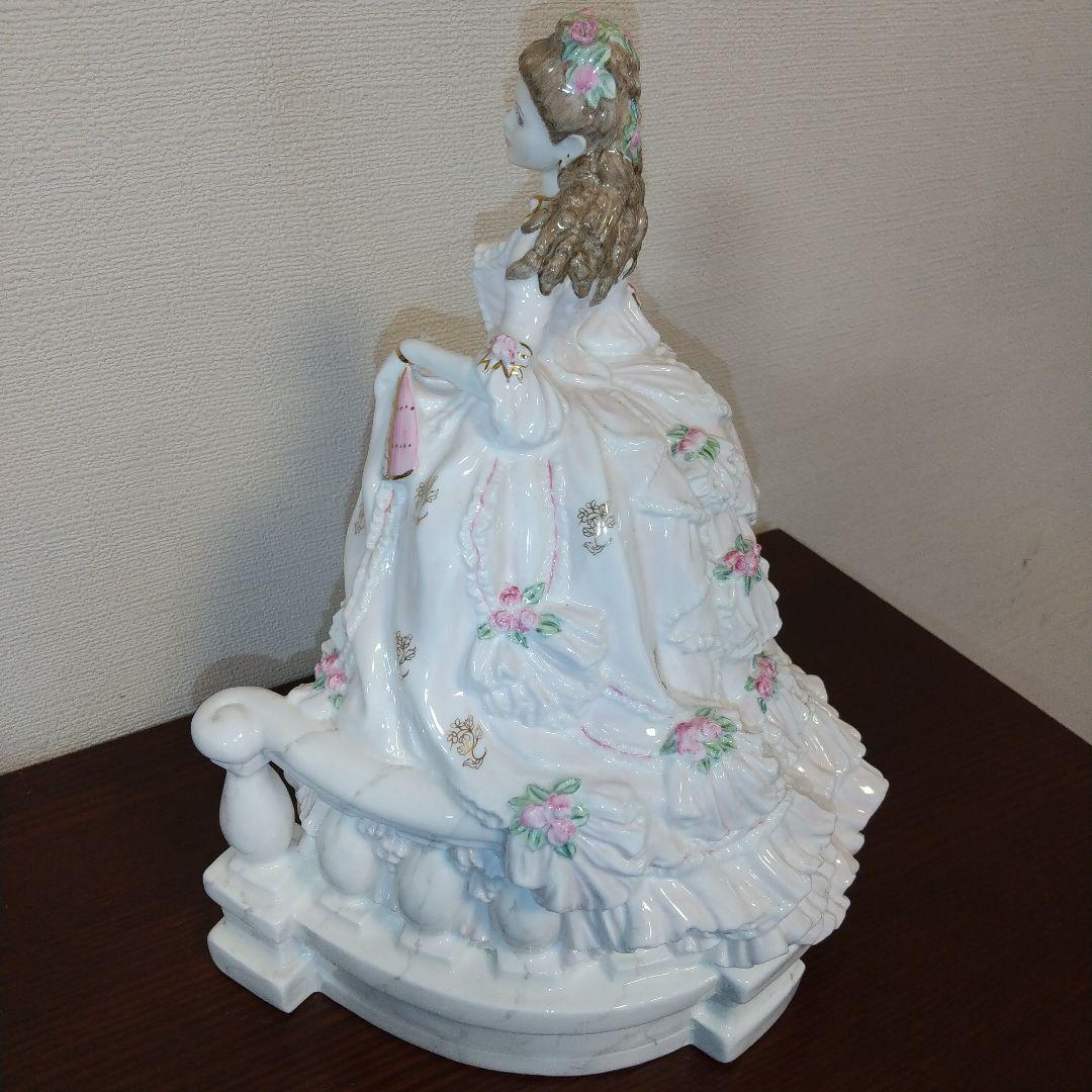 最終価格　希少　世界4950個限定　美品　ロイヤルドルトン　シンデレラ　証明書付